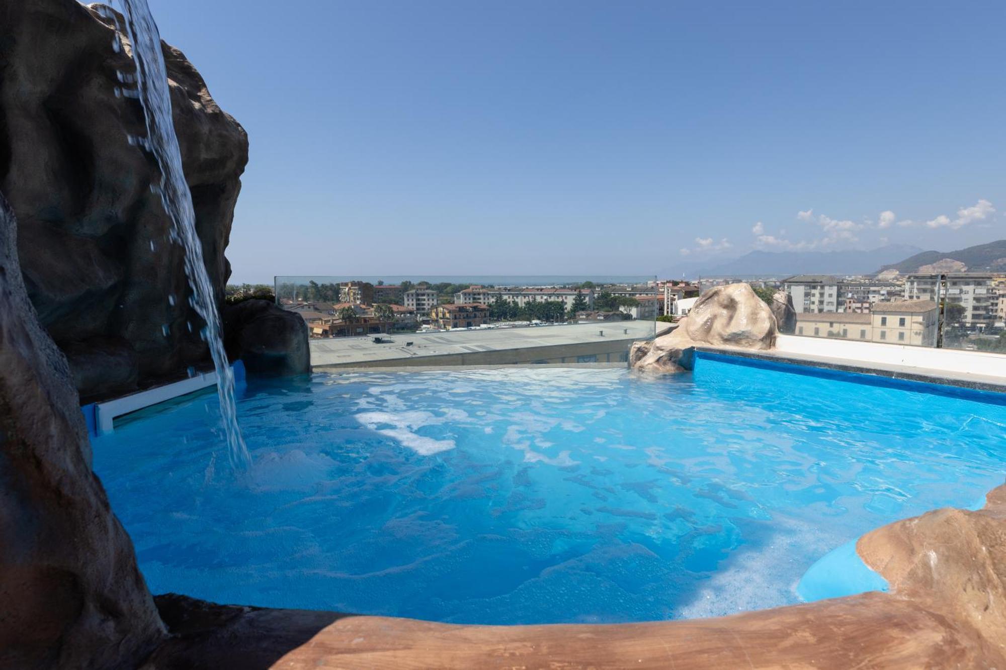 Hotel Carosello Pontecagnano Kültér fotó